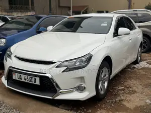 Toyota Mark X 2012 White