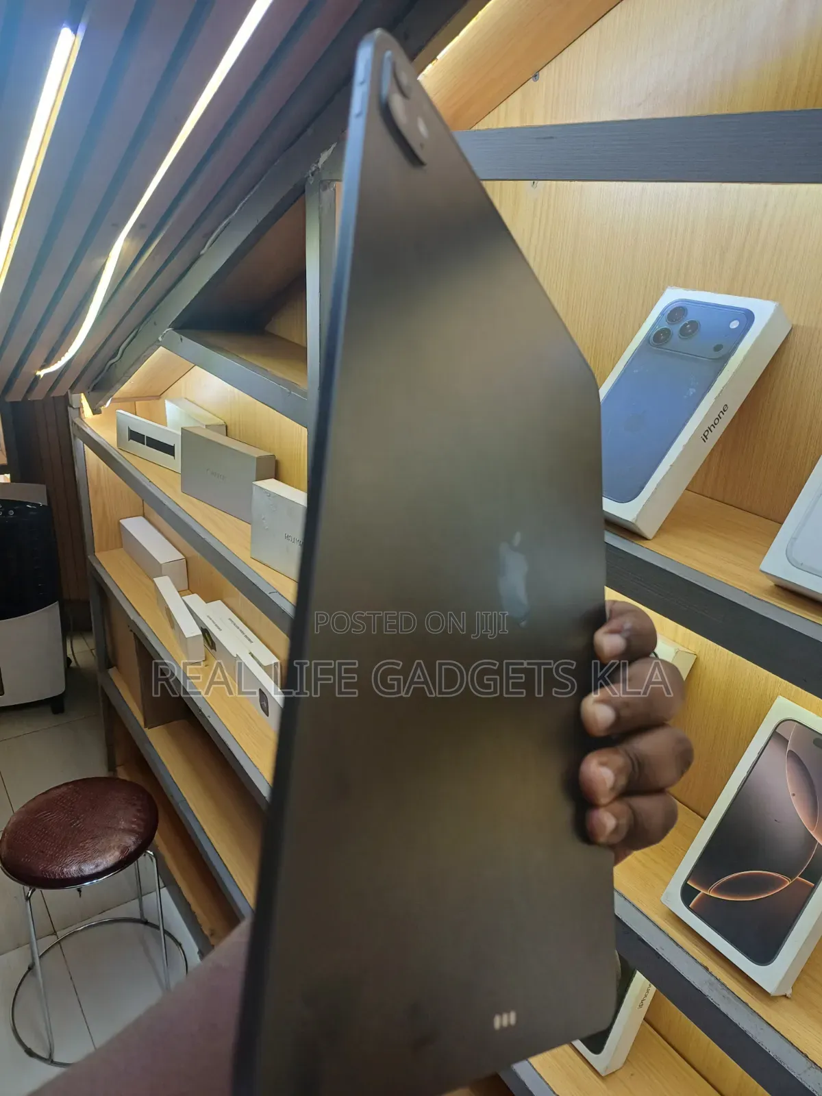 Apple iPad Pro 13 (2025) 256 GB Gray