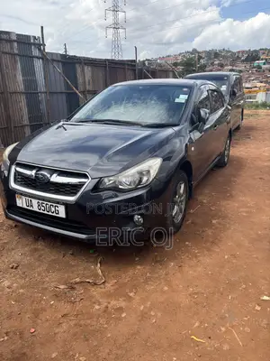 Subaru Impreza 2.0i Premium PZEV 4dr Hatchback AWD (2.0L 4cyl 5M) 2014