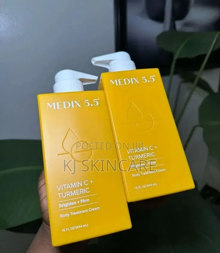 MEDIX 55 Vitamin C + Turmeric Lotion