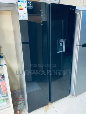 Hisense 670ltrs Black Mirror Side by Side