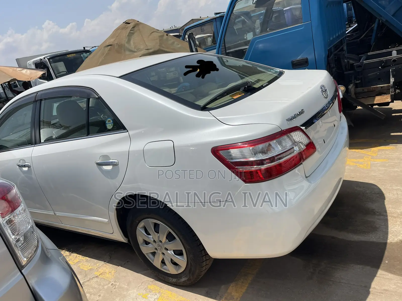 Toyota Premio 2014 White