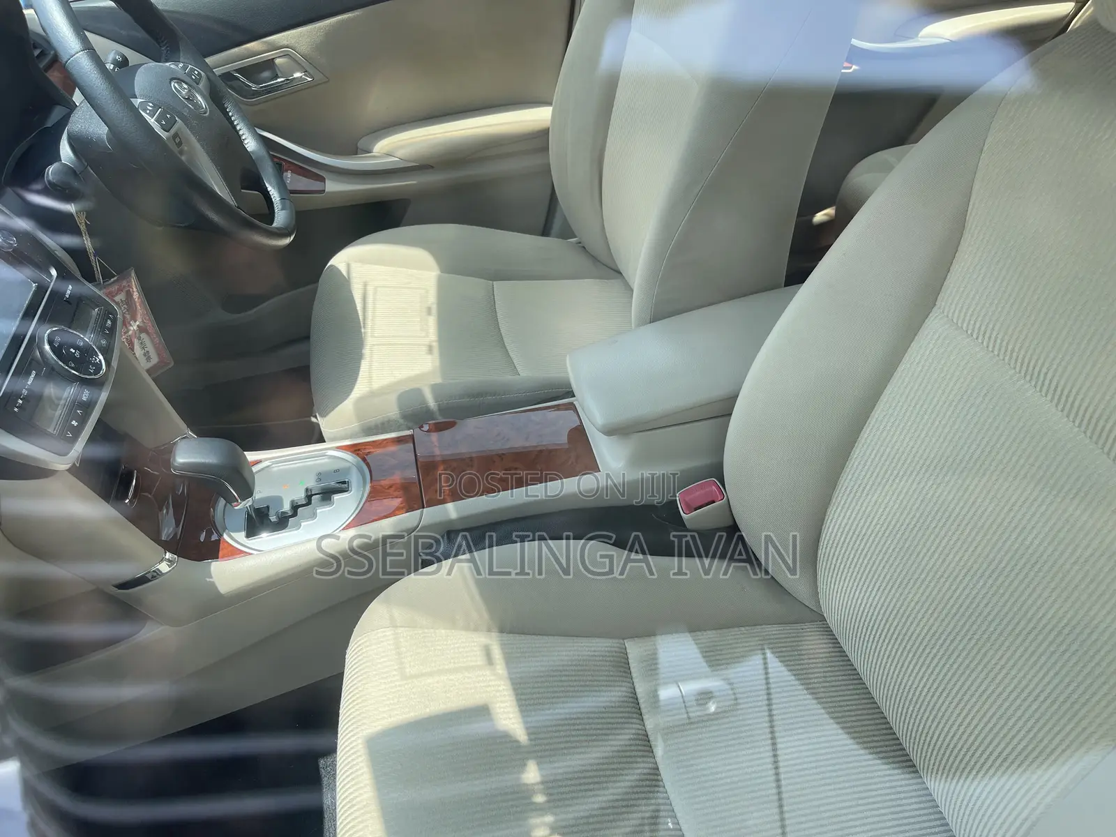 Toyota Premio 2014 White