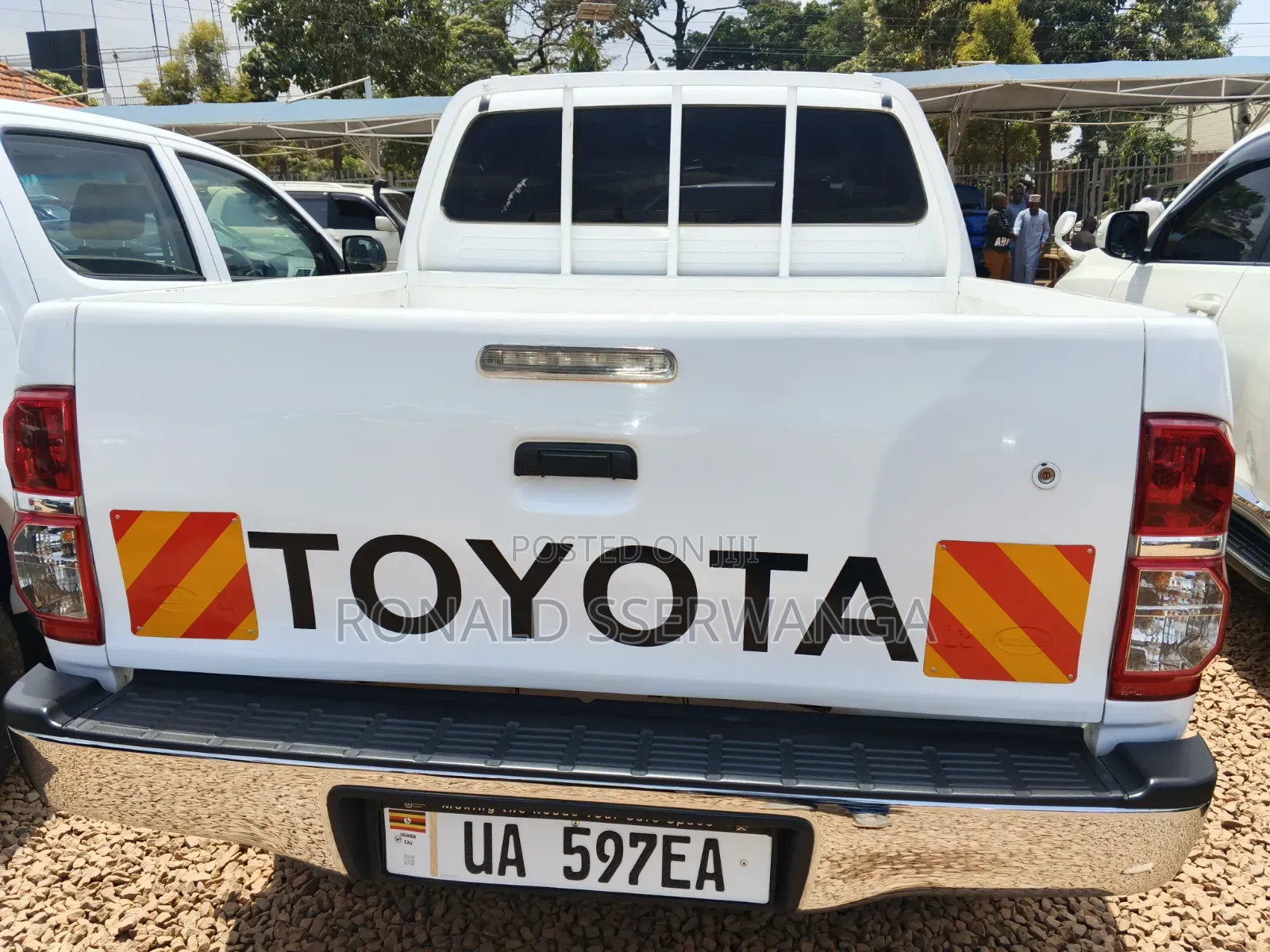 Toyota Hilux 2016 White