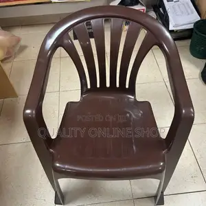 Armed Plastic Chairs Plastic Chairs