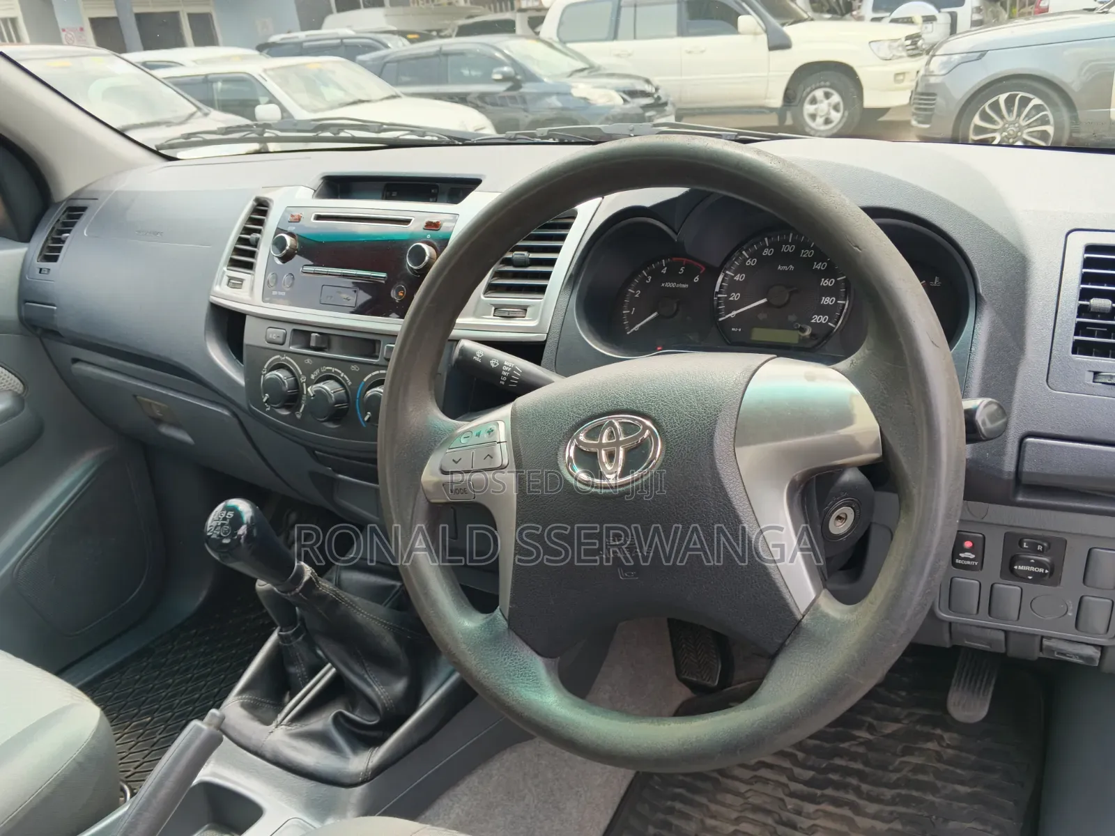 Toyota Hilux 2016 White