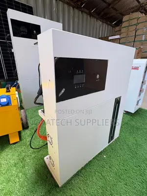 5600W Hybrid Solar Inverter 48V With 51.2V 100Ah 5.12KWH Battery