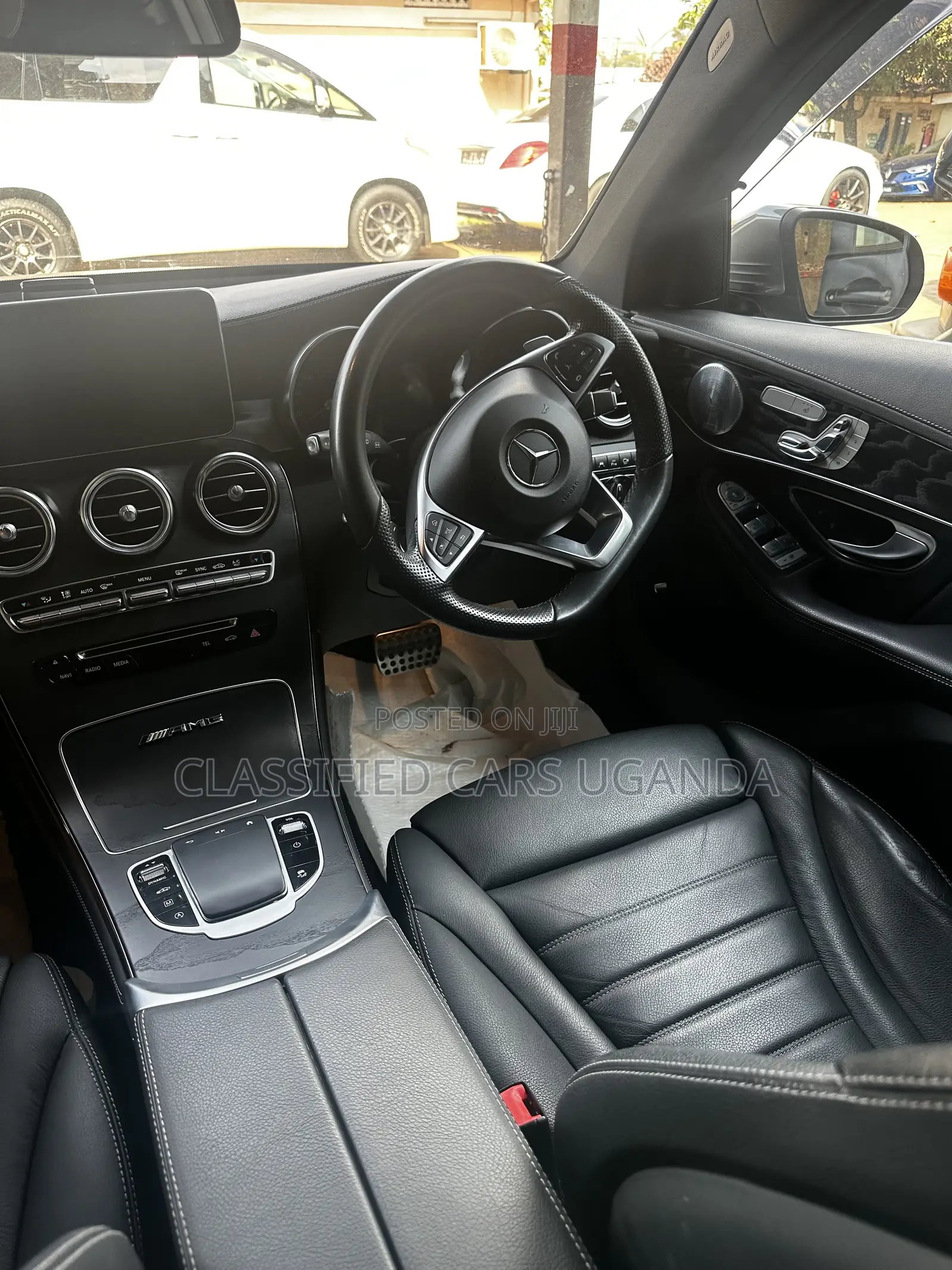 Mercedes-Benz GLC-Class GLC250 Sport Utility 4-Door (2.0L, 4cyl Turbo) Gray