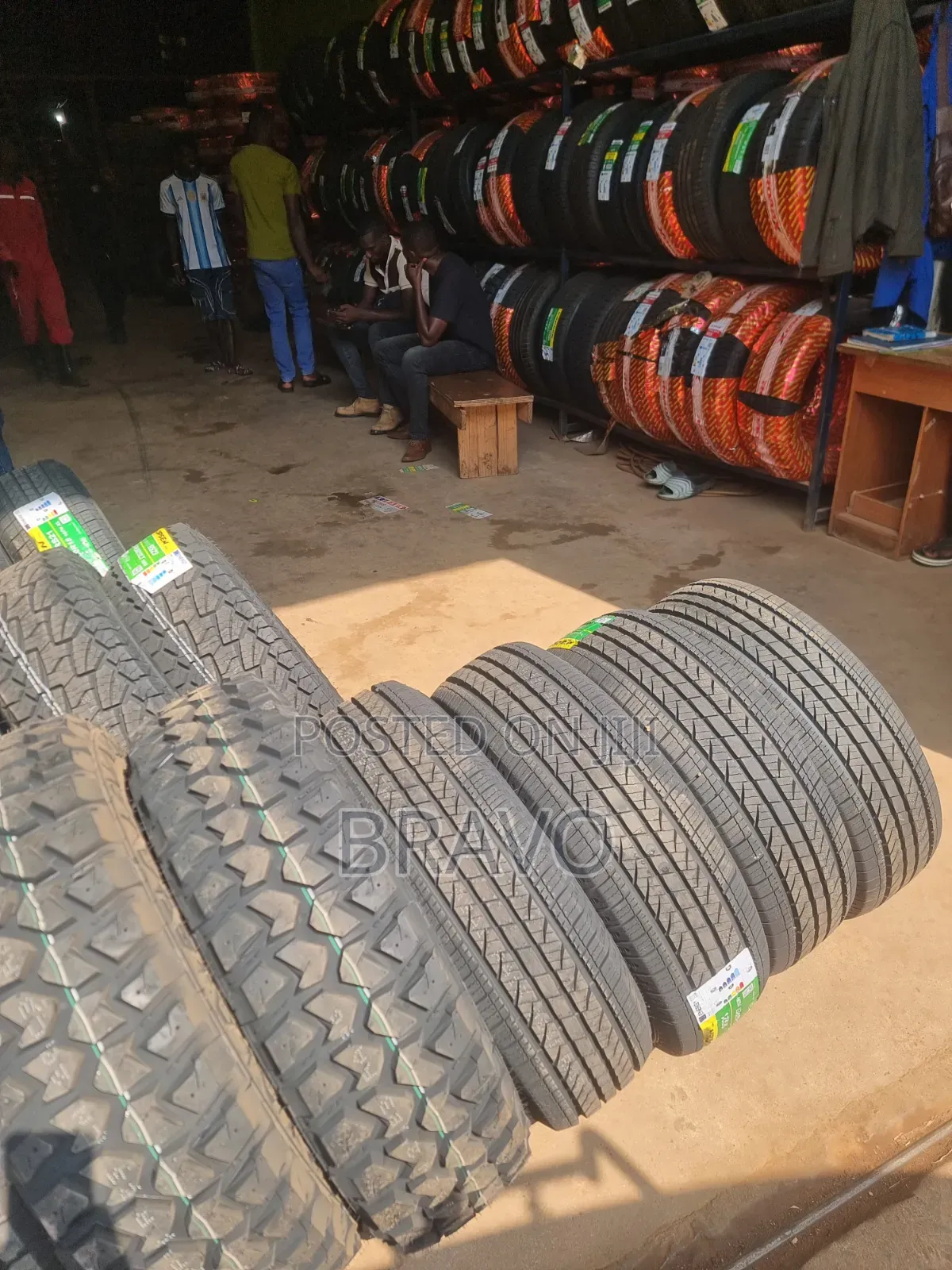 275/45r21 Tyres for Sport Cars .