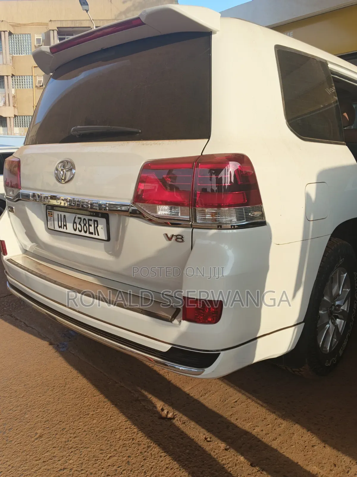 Toyota Land Cruiser Prado 2009 White
