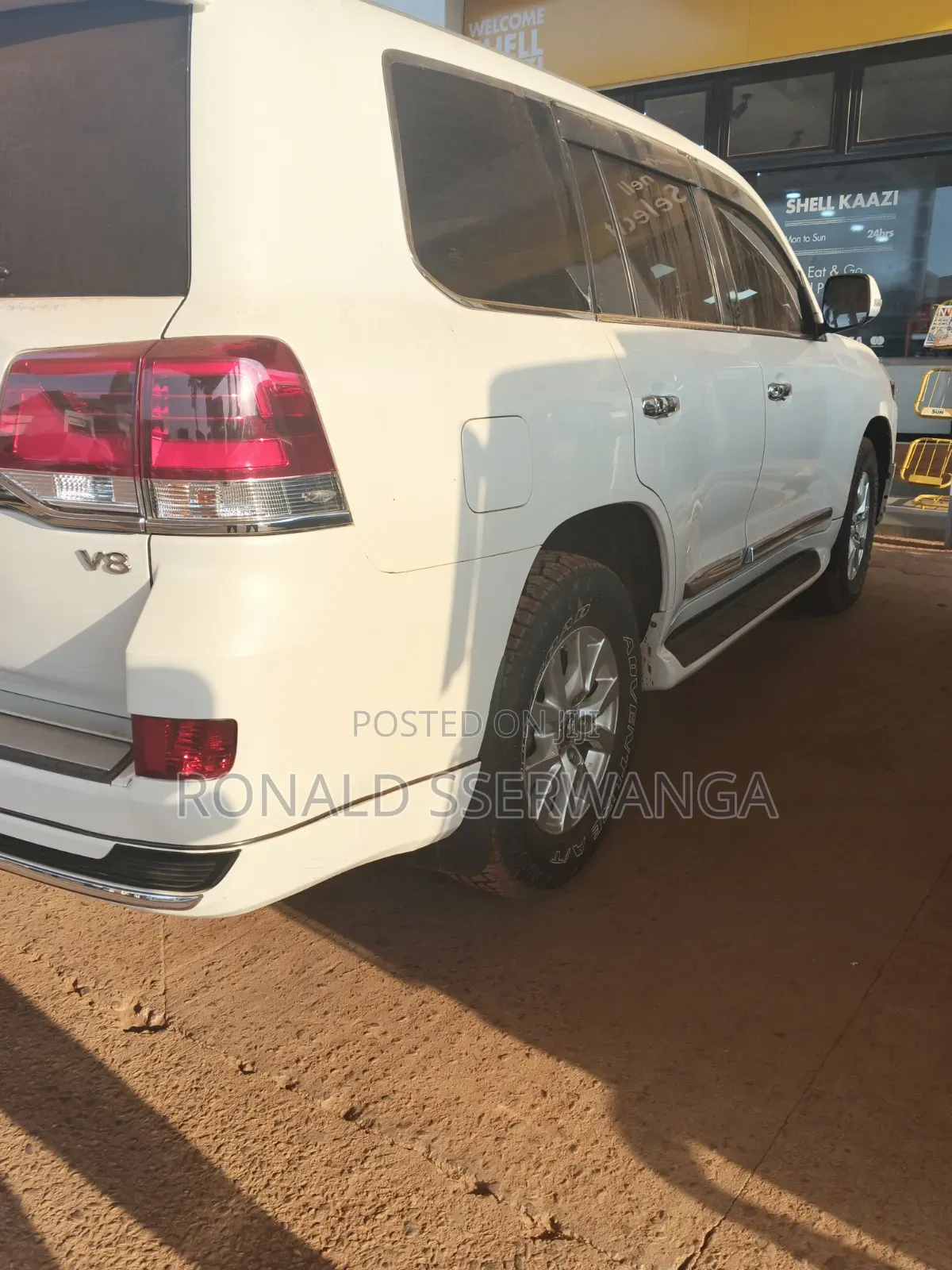 Toyota Land Cruiser Prado 2009 White