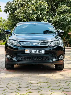 Toyota Harrier 2.0 2015 Black