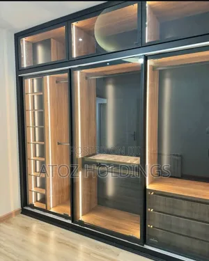 Walk-in Closets/Modern Walk-in Wardrobes/Closets 1,200,000/- Per Meter