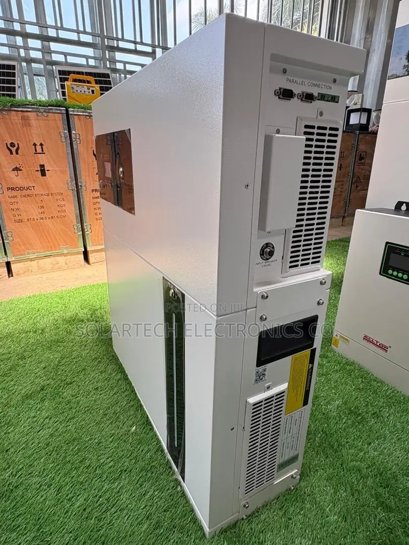 5600W 5.6KW All in One Hybrid Solar System 51.2V 100Ah