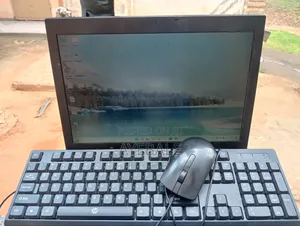 Laptop Dell Latitude E6400 4GB Intel Core 2 Duo SSD 128GB