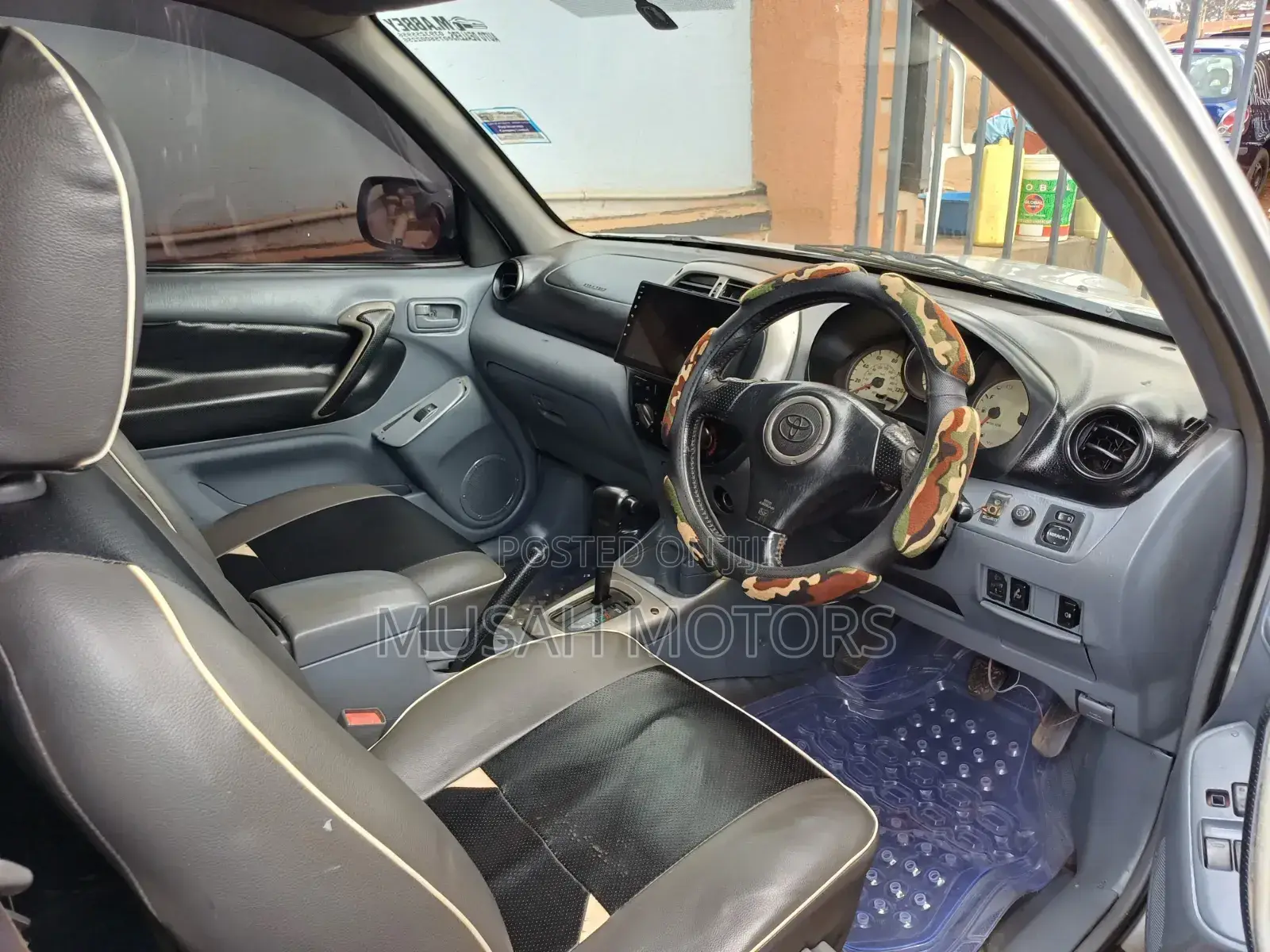 Toyota RAV4 Automatic 2003 Silver