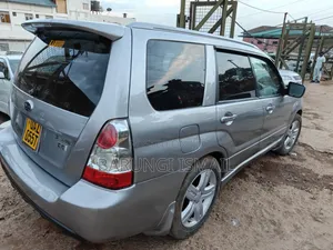 Subaru Forester 2006 Silver