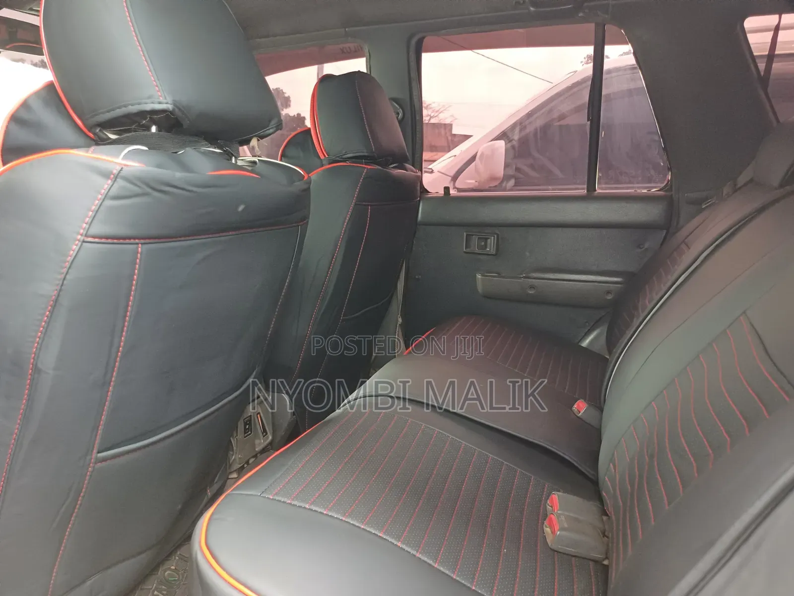 Toyota Hilux Surf 1998 Red