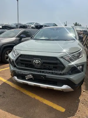 Toyota RAV4 Adventure 2019