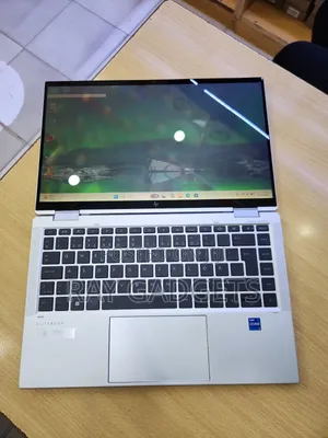 New Laptop HP EliteBook 1040 G8 16GB Intel Core i7 SSD 512GB
