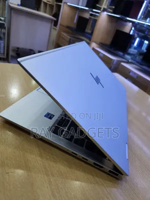 New Laptop HP EliteBook 1040 G8 16GB Intel Core i7 SSD 512GB