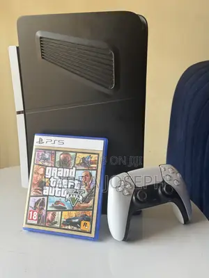 PS5 Slim With Disc Drive