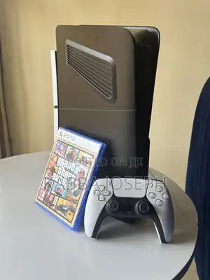PS5 Slim With Disc Drive