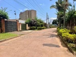 Plot for in Kulambiro