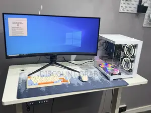 34” Curved Monitor Setup With Desktop