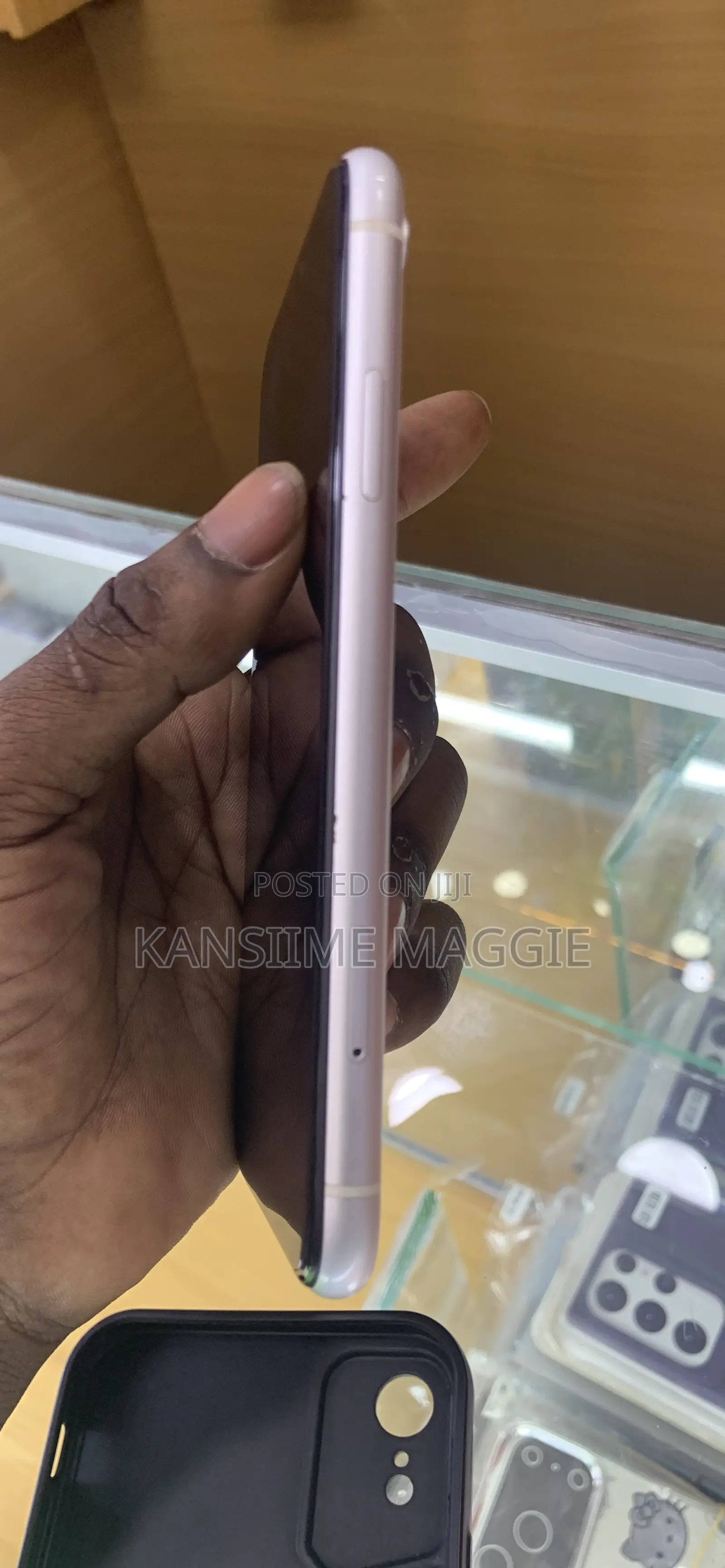 Apple iPhone XR 64 GB White