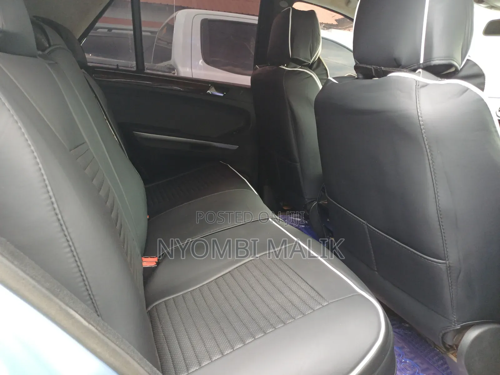 Mercedes-Benz M Class 2010 Blue