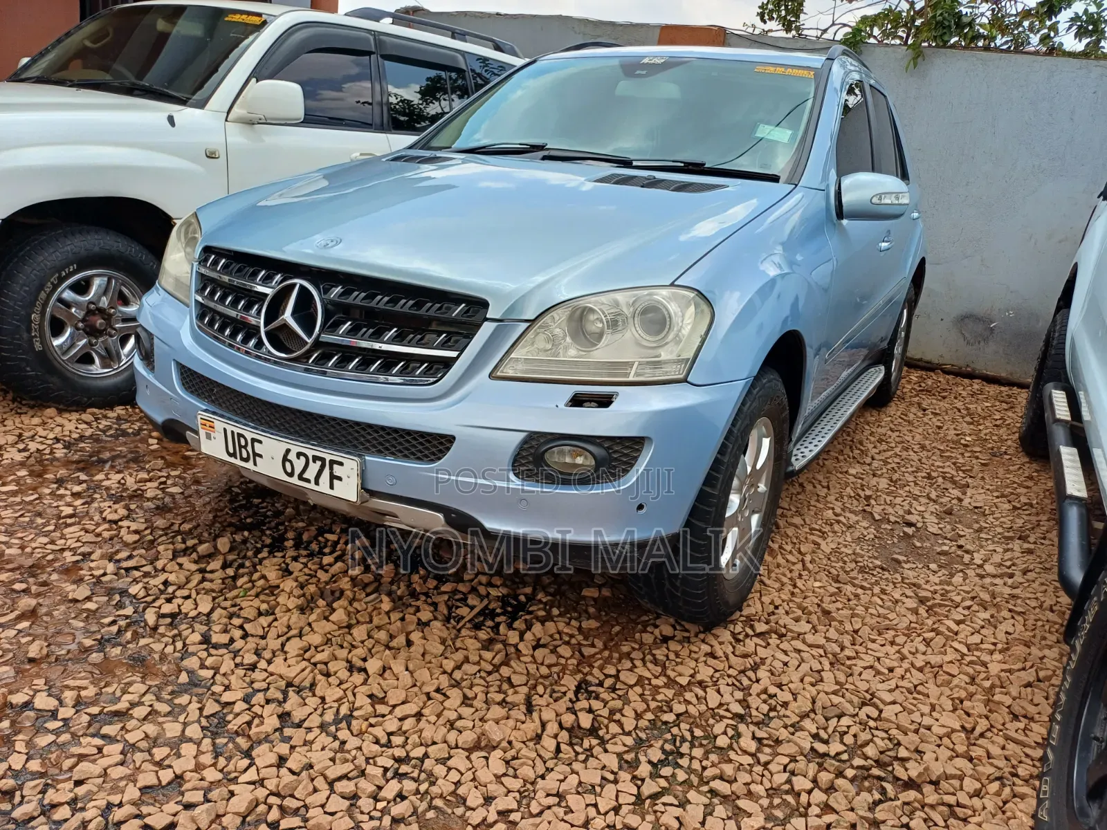 Mercedes-Benz M Class 2010 Blue