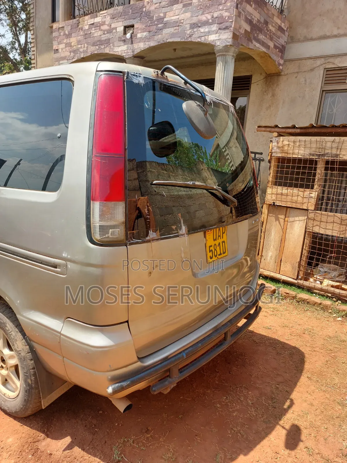 Toyota Noah 2001 Beige