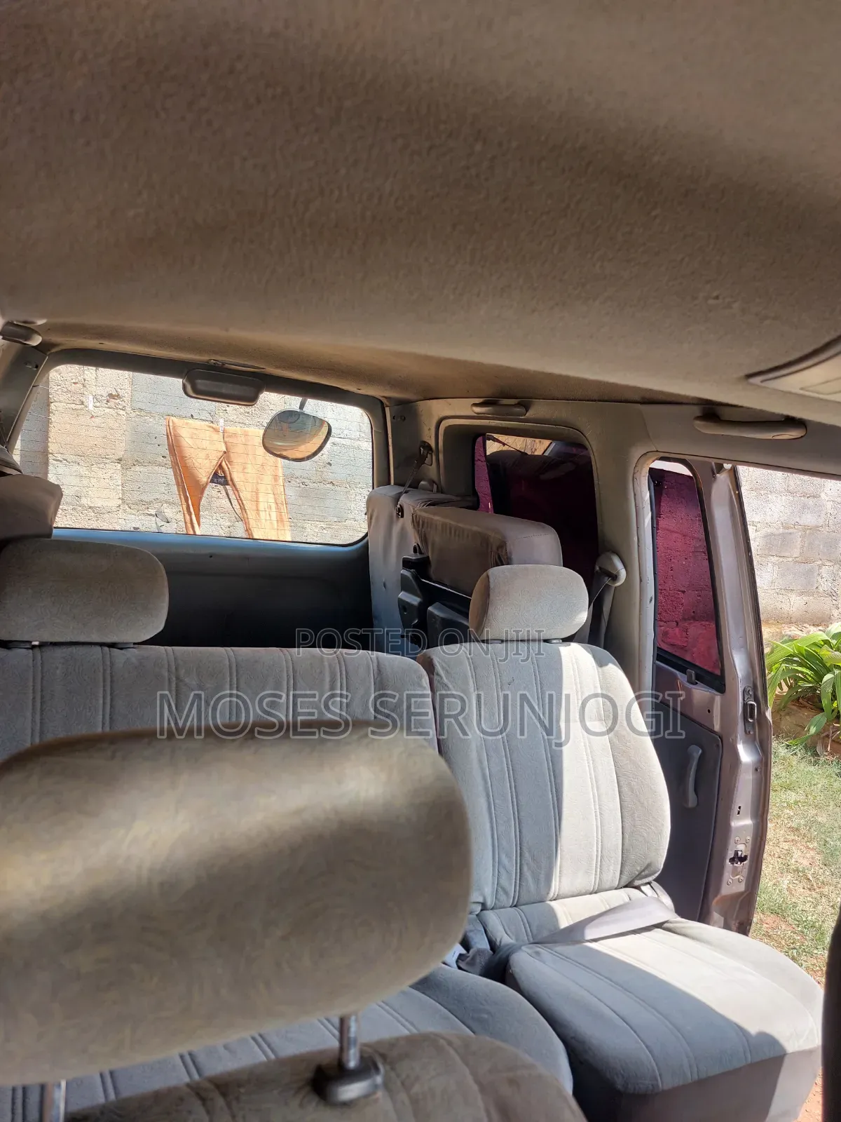 Toyota Noah 2001 Beige