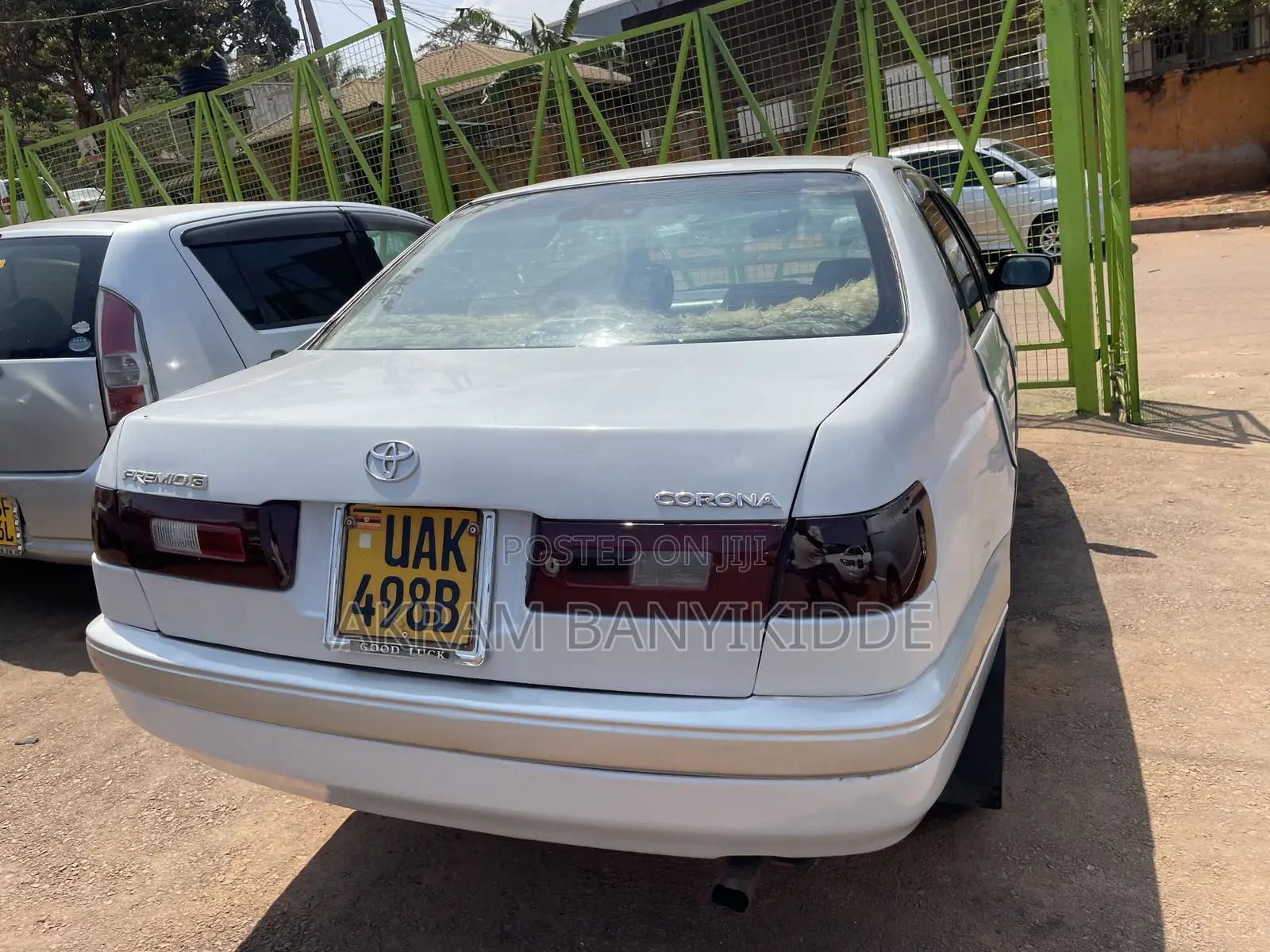 Toyota Corona Premio 2000 White