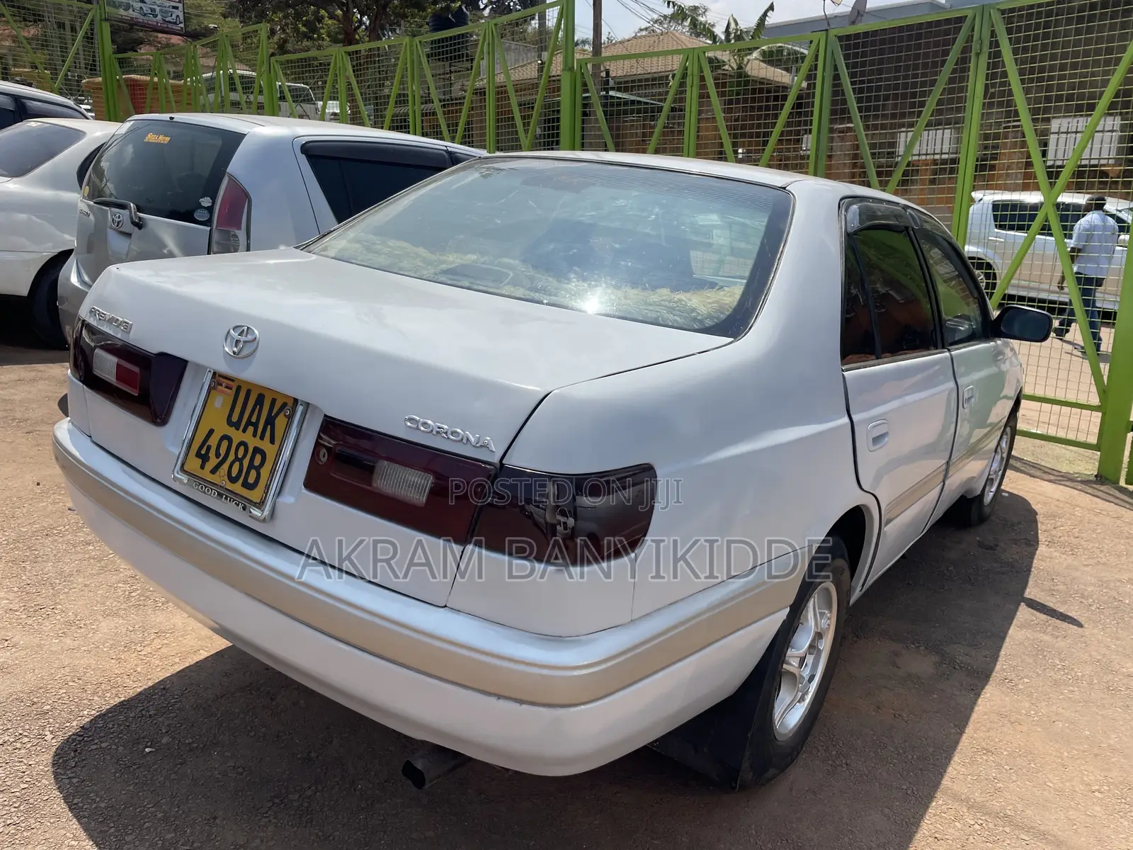 Toyota Corona Premio 2000 White