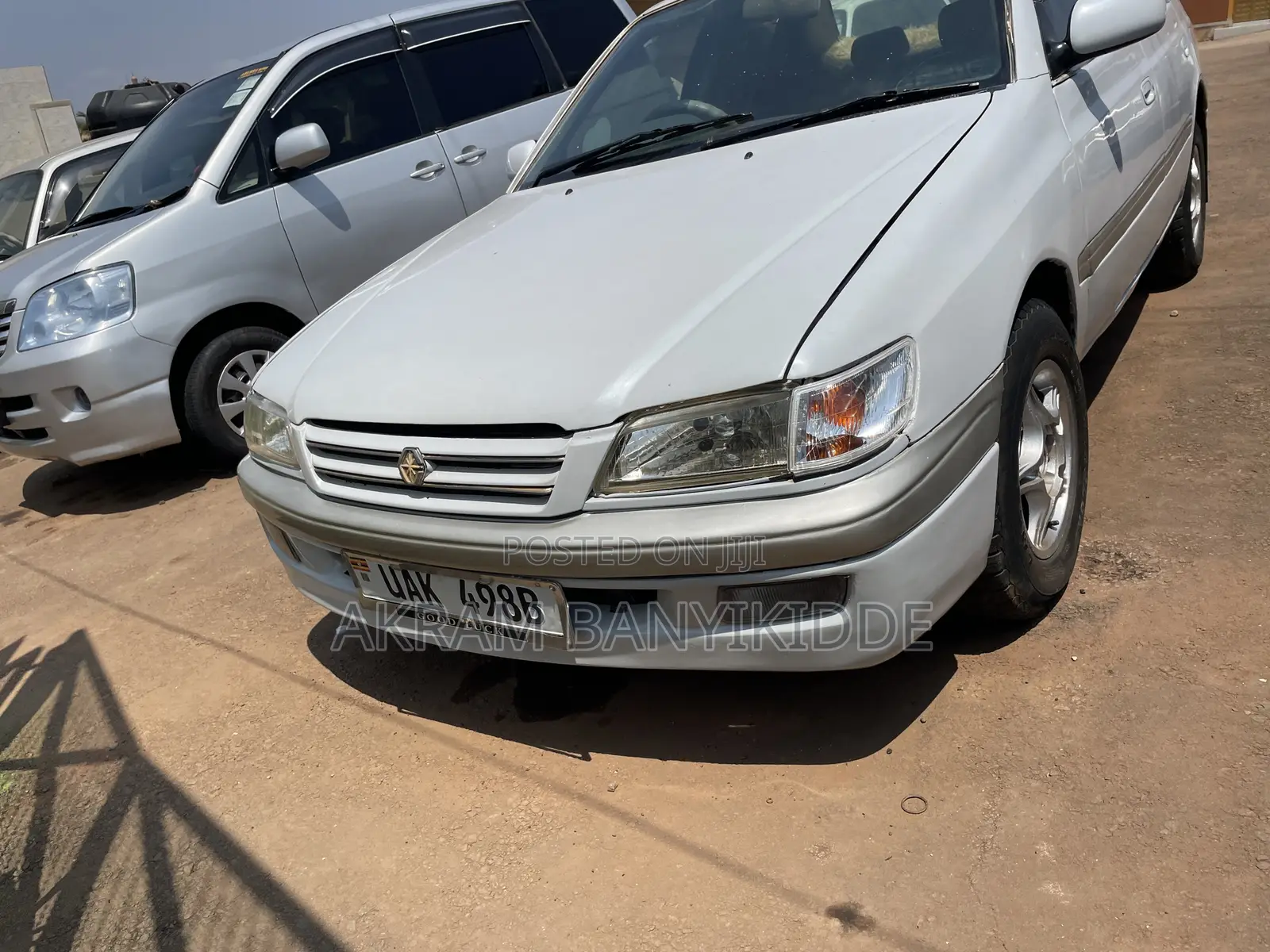 Toyota Corona Premio 2000 White