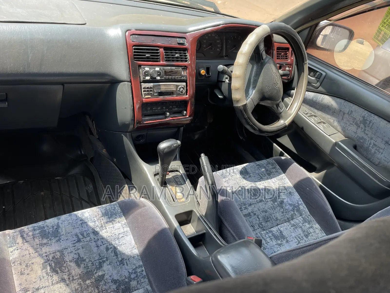 Toyota Corona Premio 2000 White