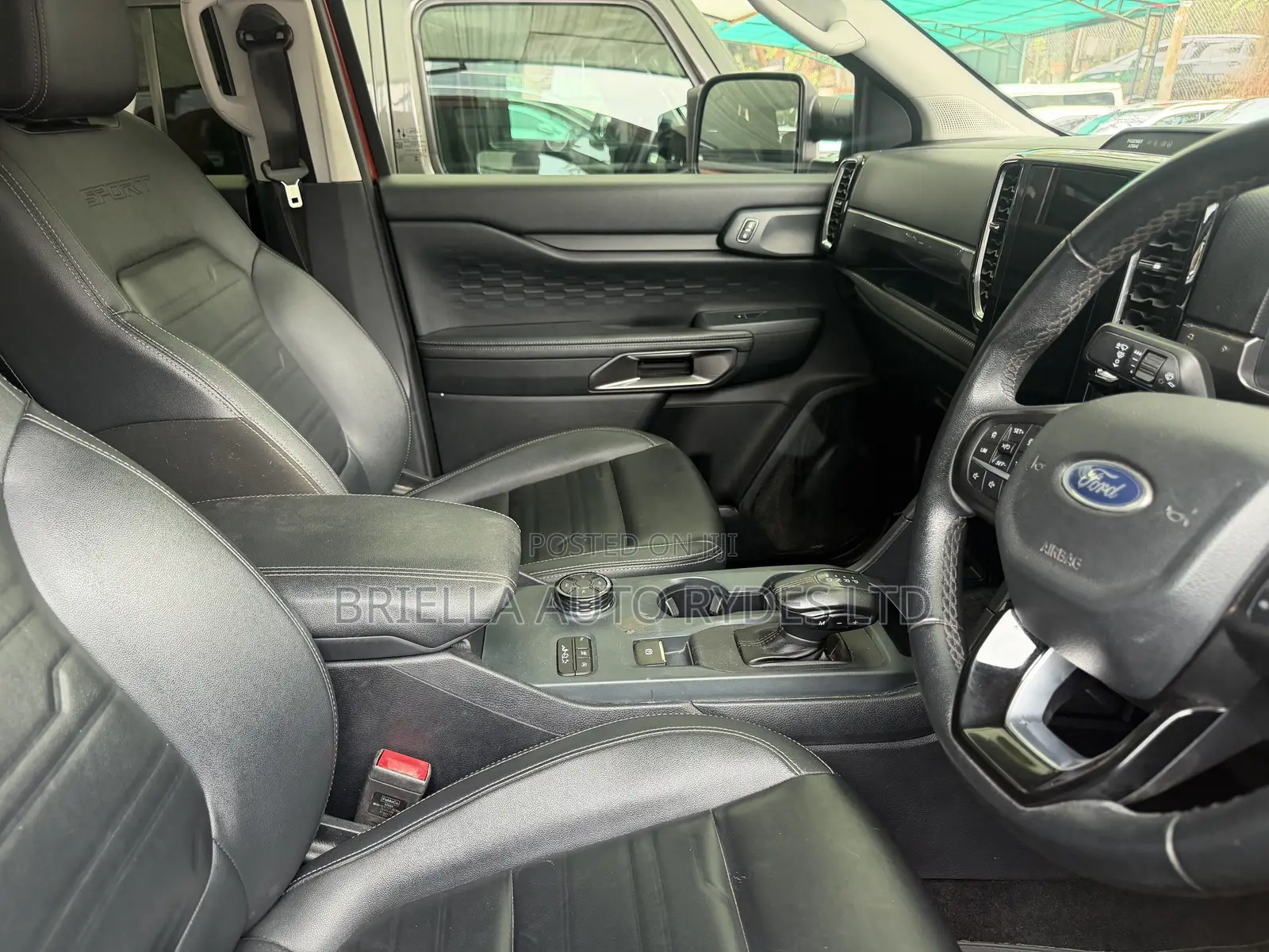 Ford Ranger Wildtrak 2023 Maroon