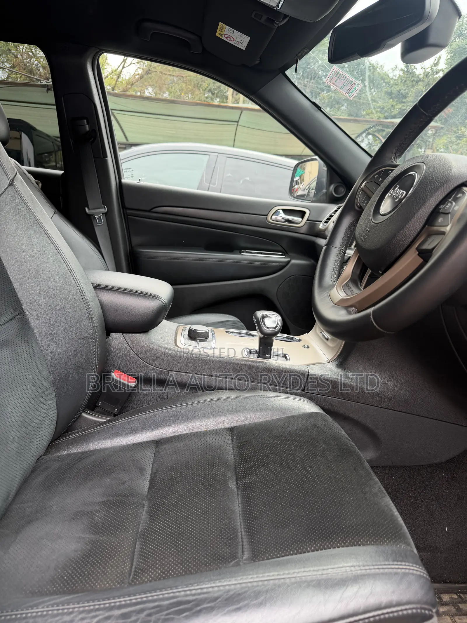 Jeep Grand Cherokee 2015 Black