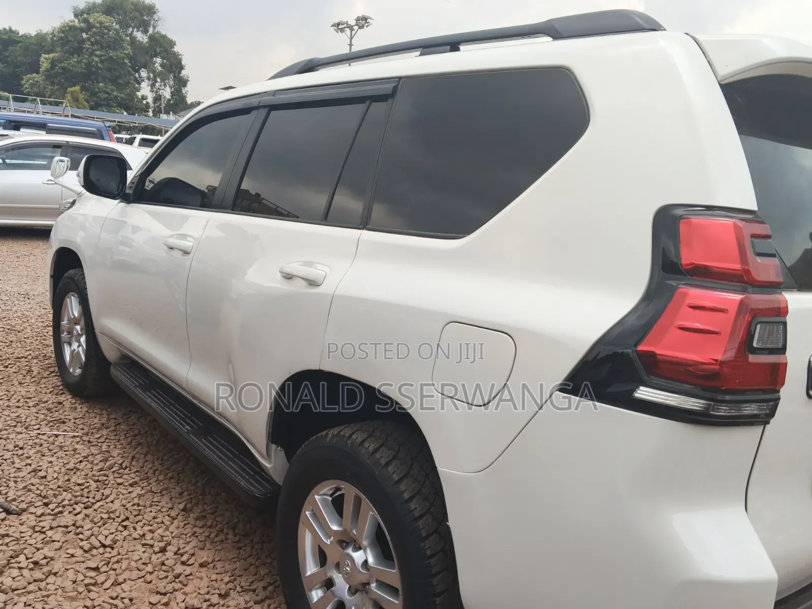Toyota Land Cruiser Prado 2014 White