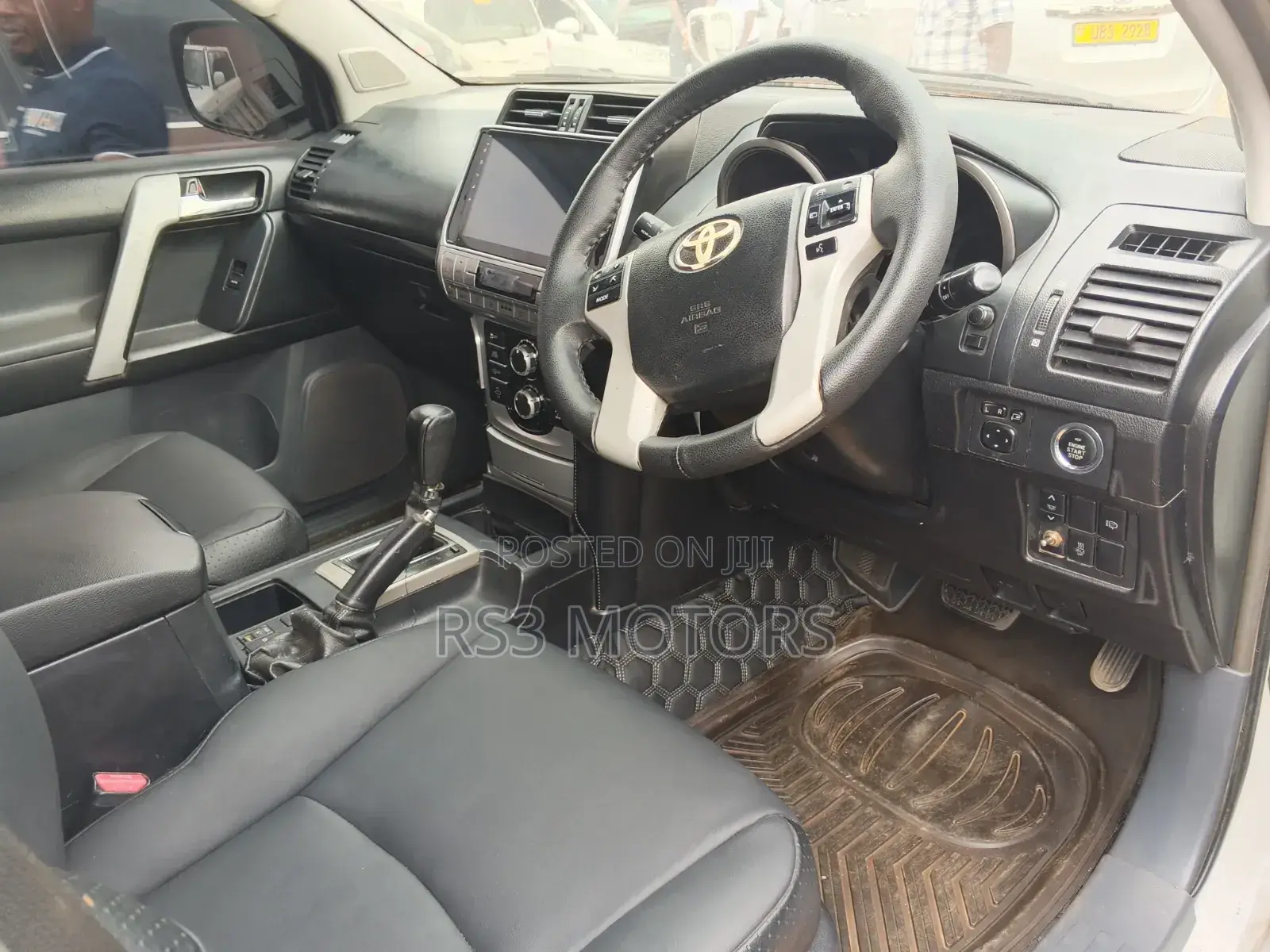 Toyota Land Cruiser Prado 2014 White