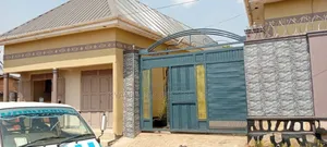 10bdrm Room & Parlour in Kasubi Estates, Kawempe for sale