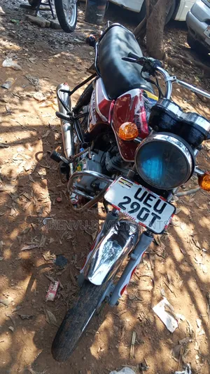 Bajaj Boxer 100 2017 Red