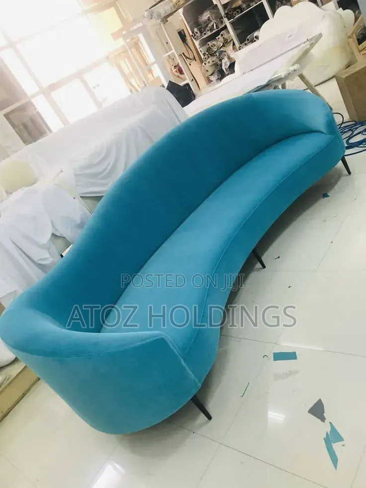 Sofas/Sleek 3 Seater Sofa Set Couches in Any Colour/Material 880,000/-