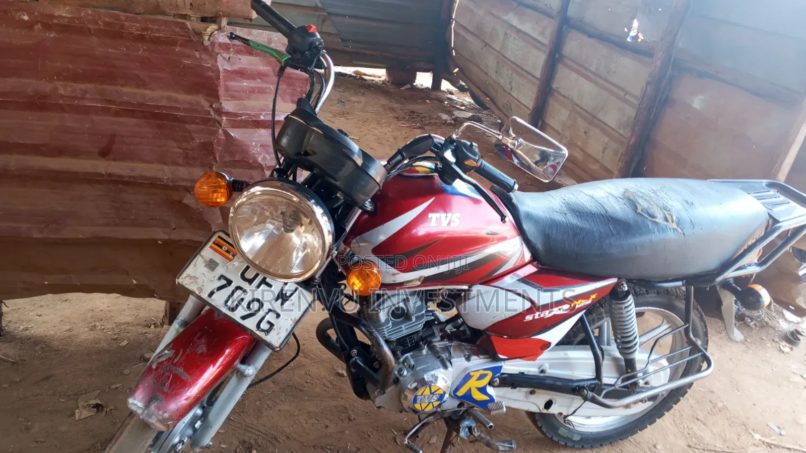 TVS HLX 125 2021 Red