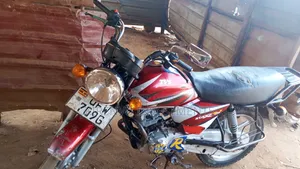 TVS HLX 125 2021 Red