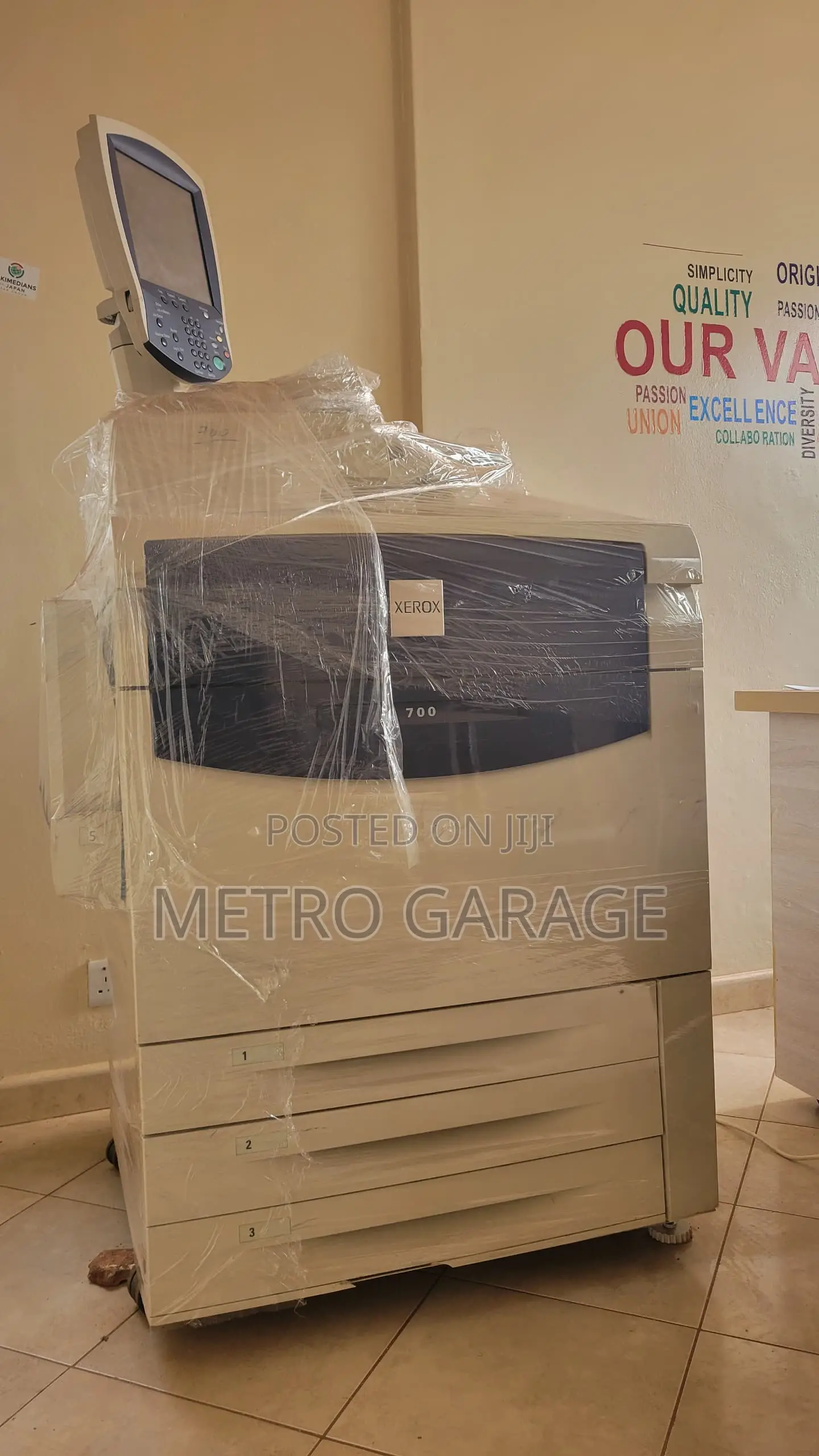 Xerox 700 Digital Color Press Printer