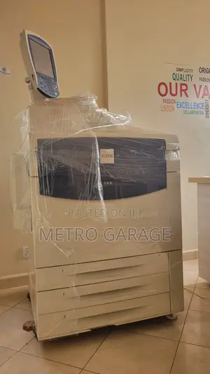 Xerox 700 Digital Color Press Printer