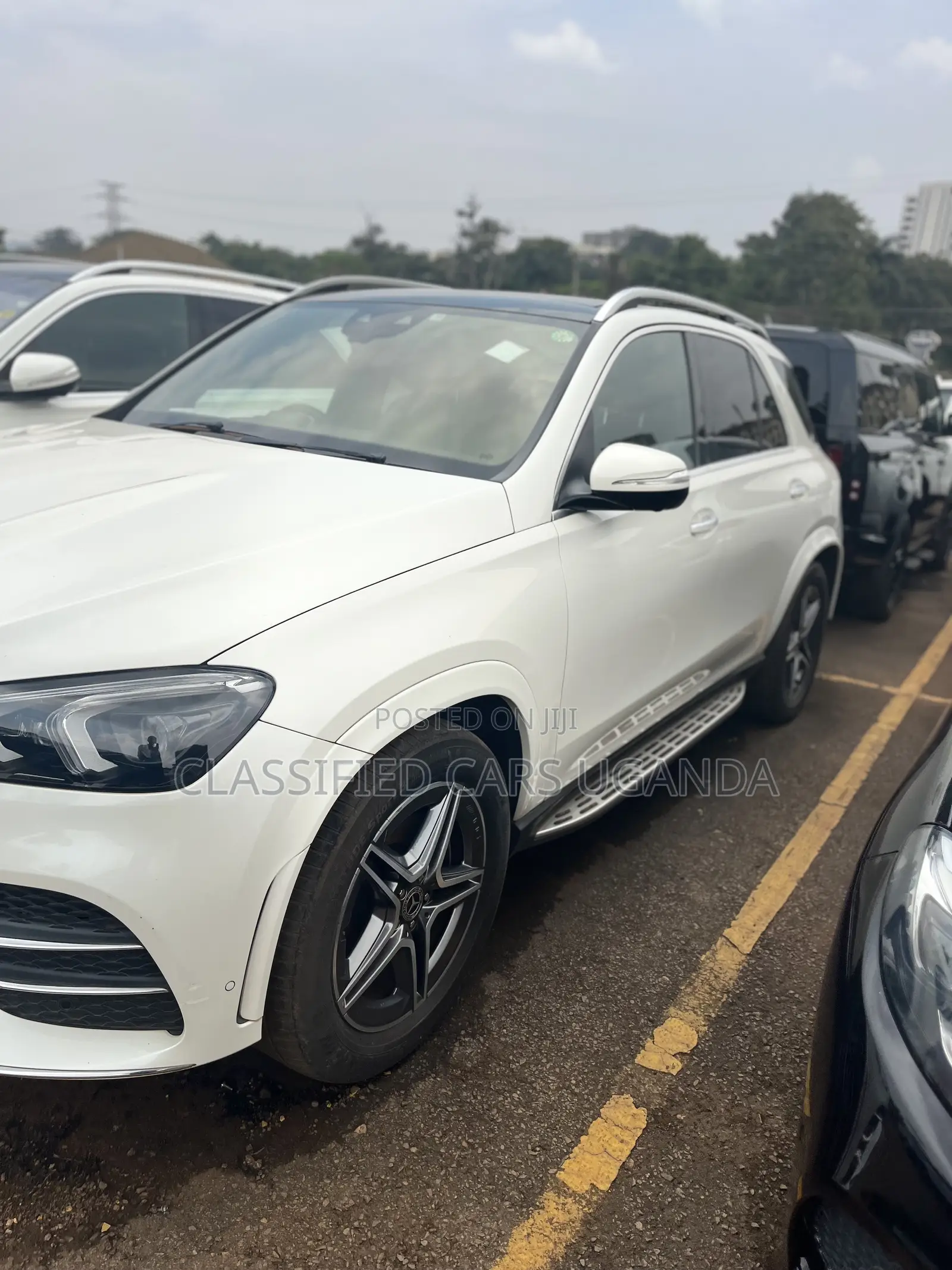 Mercedes-Benz GLE-Class GLE 400d 4MATIC 2020 White